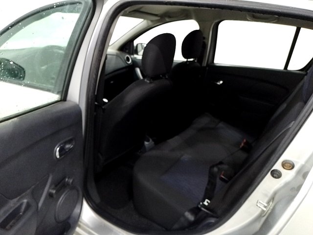 Vehicle_photo_10