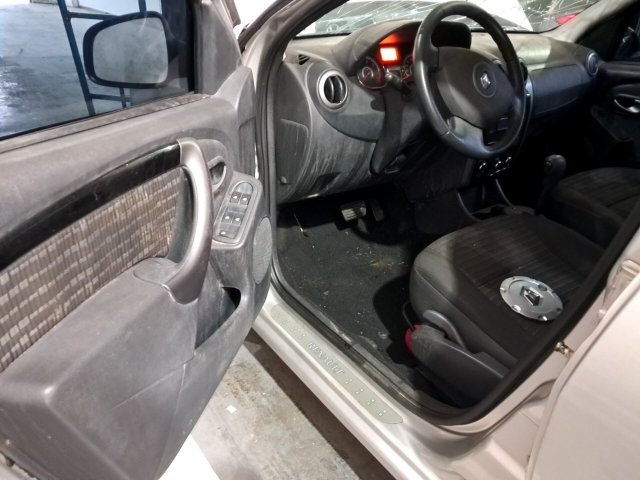 Vehicle_photo_16
