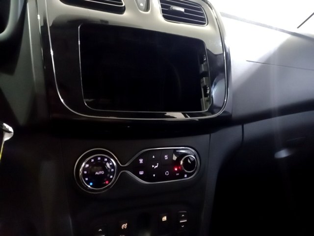 Vehicle_photo_6
