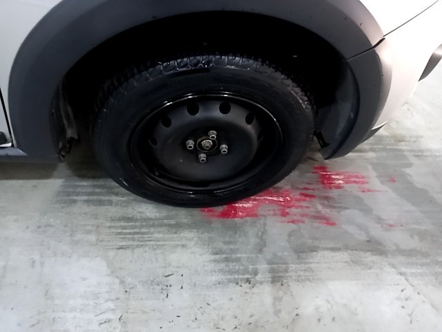 Vehicle_photo_14