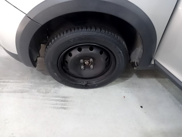 Vehicle_photo_13