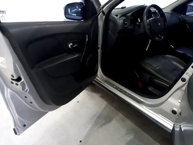 Vehicle_photo_8