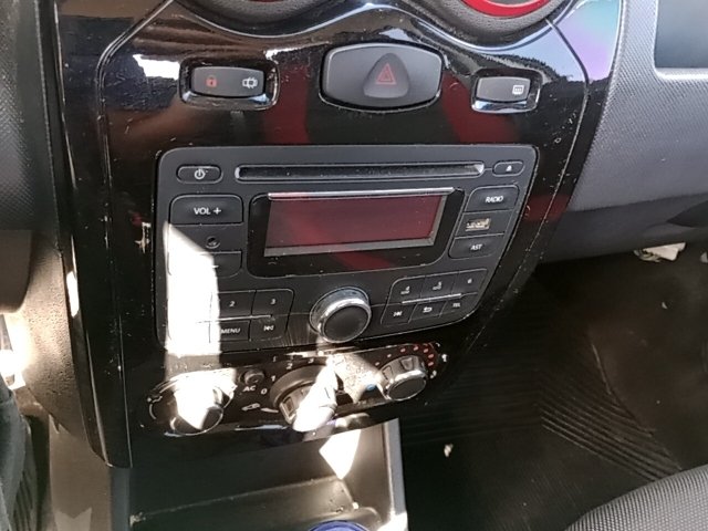Vehicle_photo_6
