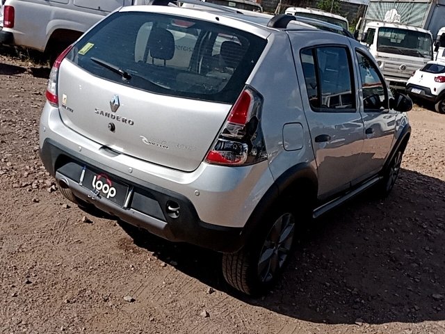 Vehicle_photo_4