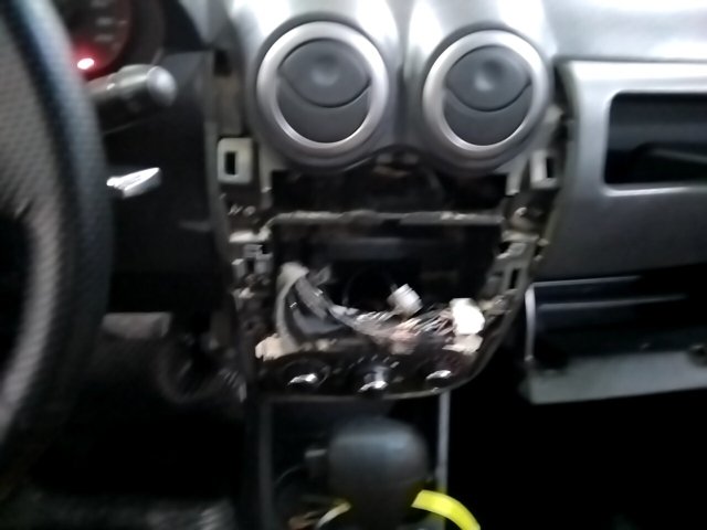 Vehicle_photo_14