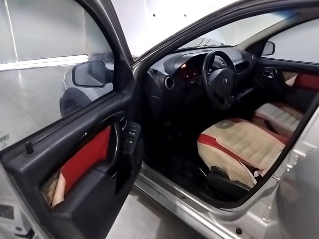 Vehicle_photo_16