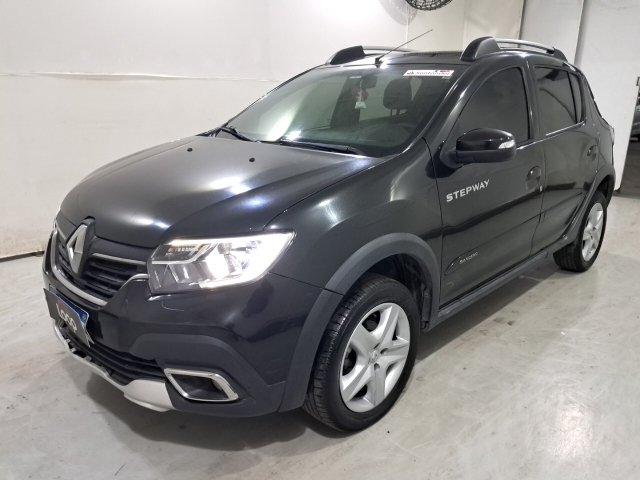 RENAULT SANDERO SZE16MT Frente Motorista