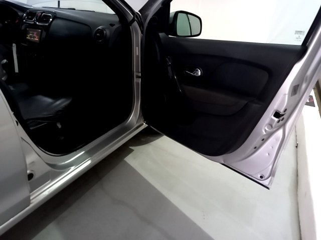 Vehicle_photo_9
