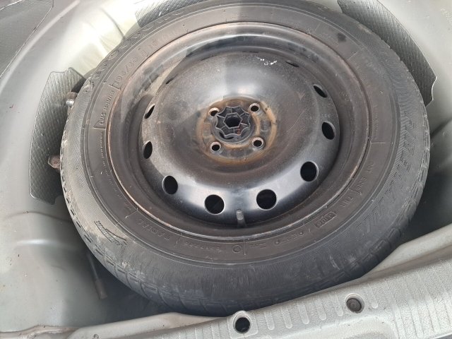 Vehicle_photo_3