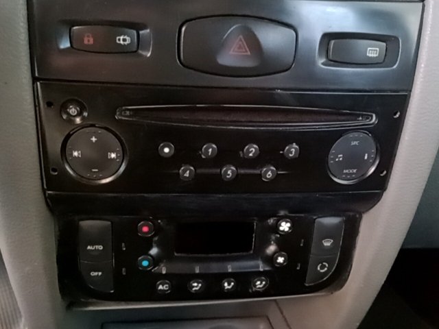 Vehicle_photo_6