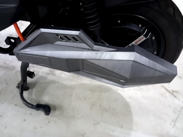 Vehicle_photo_12