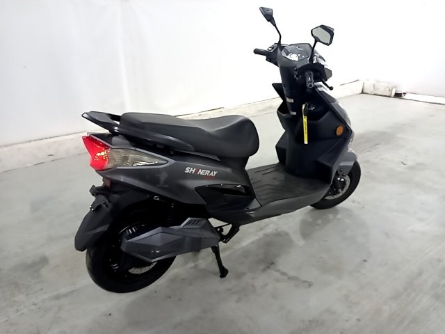 Vehicle_photo_4