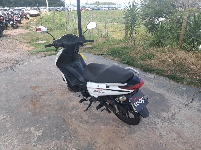 Vehicle_photo_3