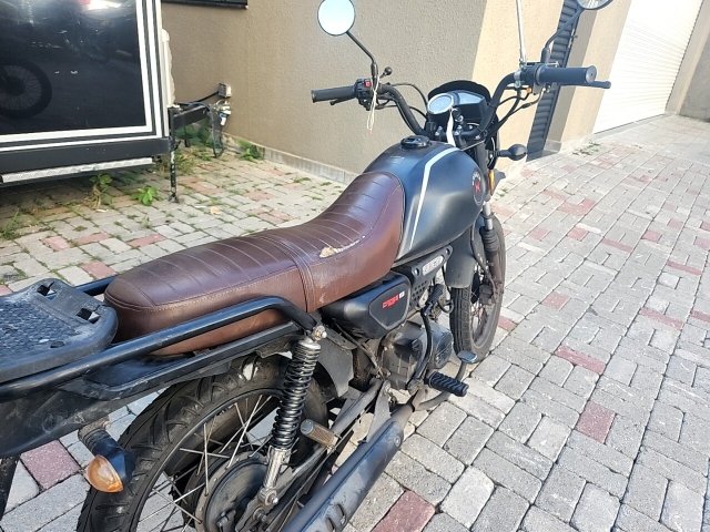 Vehicle_photo_9