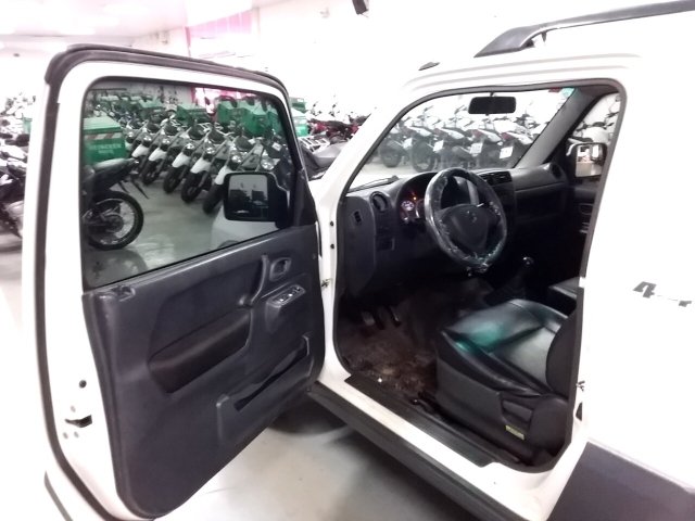 Vehicle_photo_8