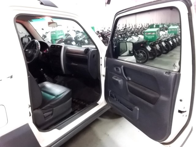 Vehicle_photo_9