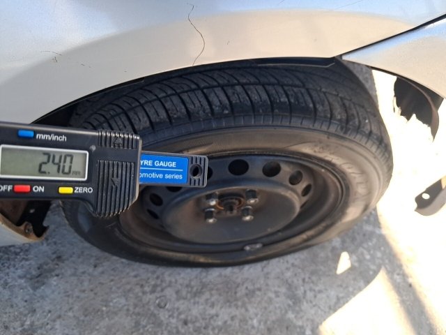 Vehicle_photo_14