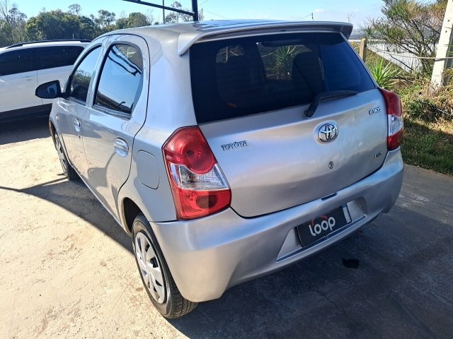 Vehicle_photo_3