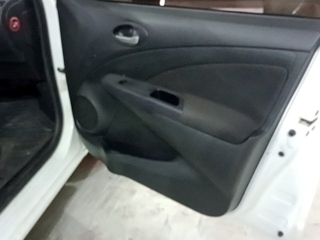 Vehicle_photo_9