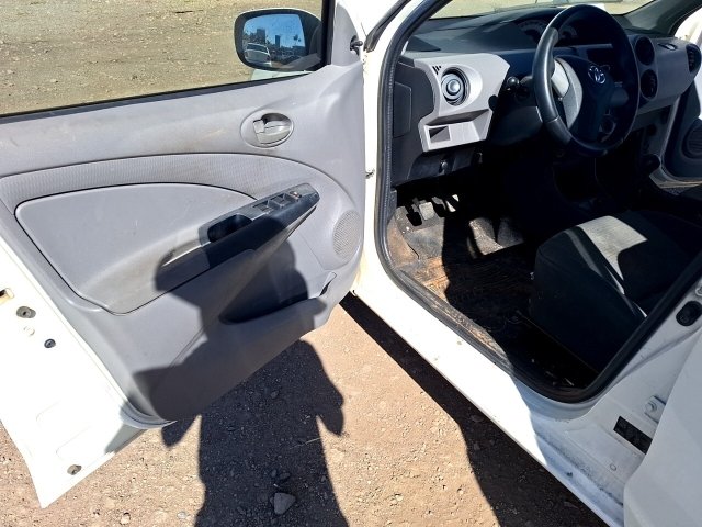 Vehicle_photo_8