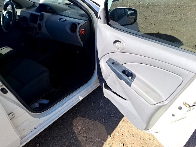 Vehicle_photo_9