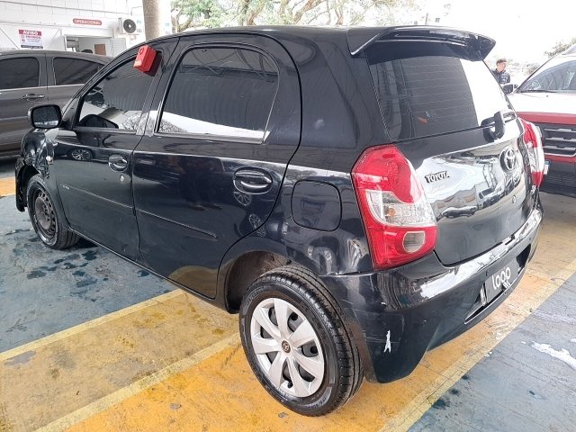 Vehicle_photo_3