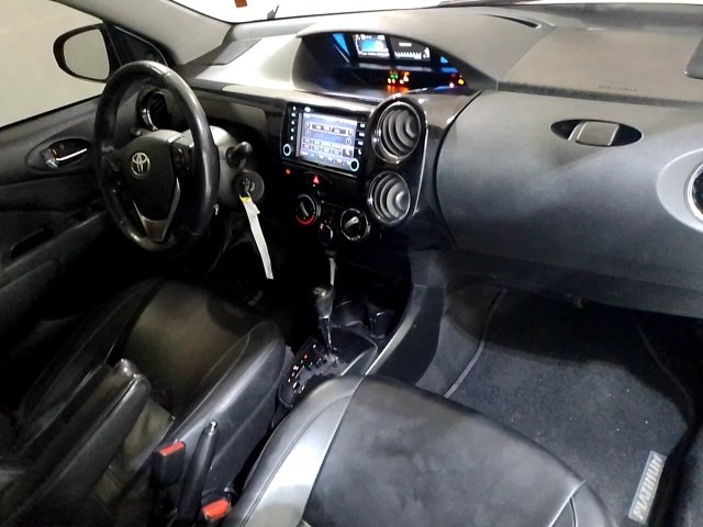 Vehicle_photo_7