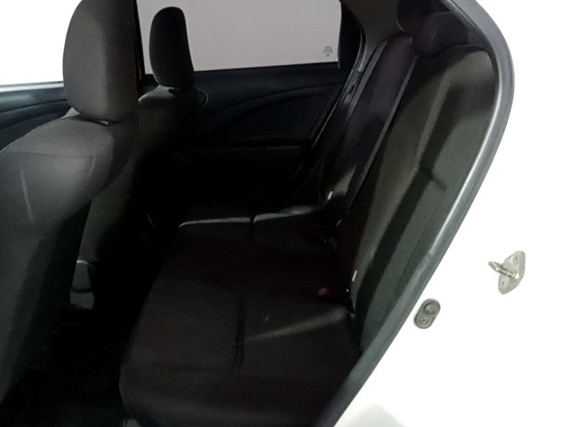 Vehicle_photo_10