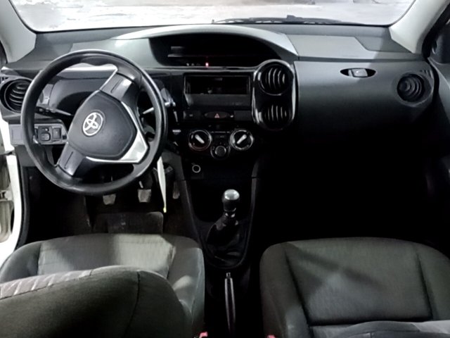 Vehicle_photo_7