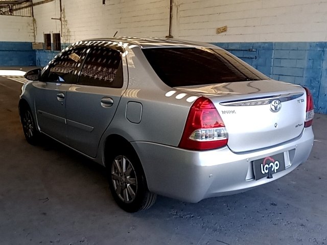 Vehicle_photo_3