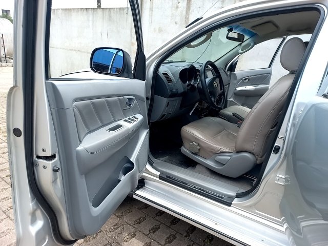Vehicle_photo_8