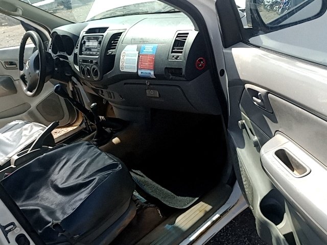 Vehicle_photo_9