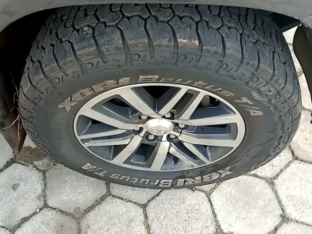 Vehicle_photo_13