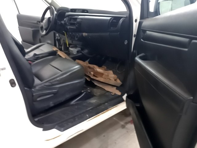 Vehicle_photo_9