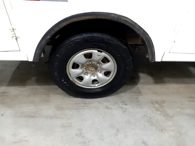 Vehicle_photo_16