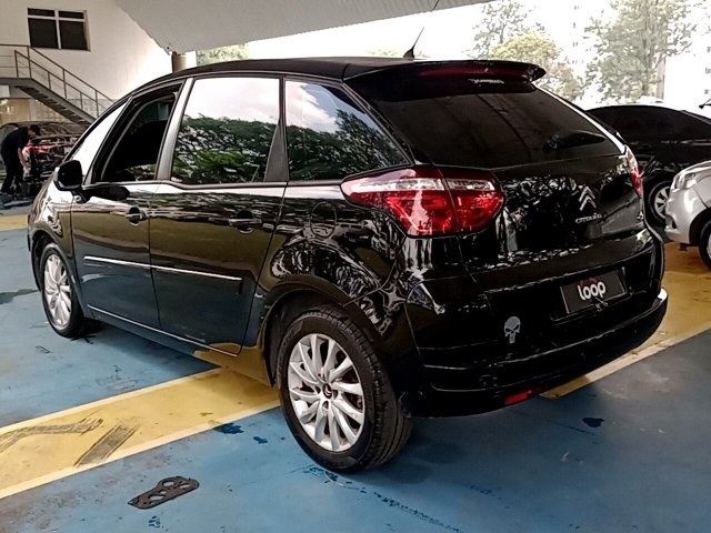 Traseira Motorista