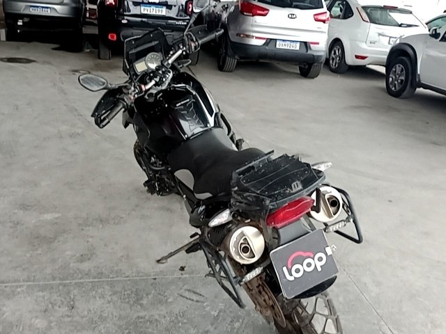 Vehicle_photo_3