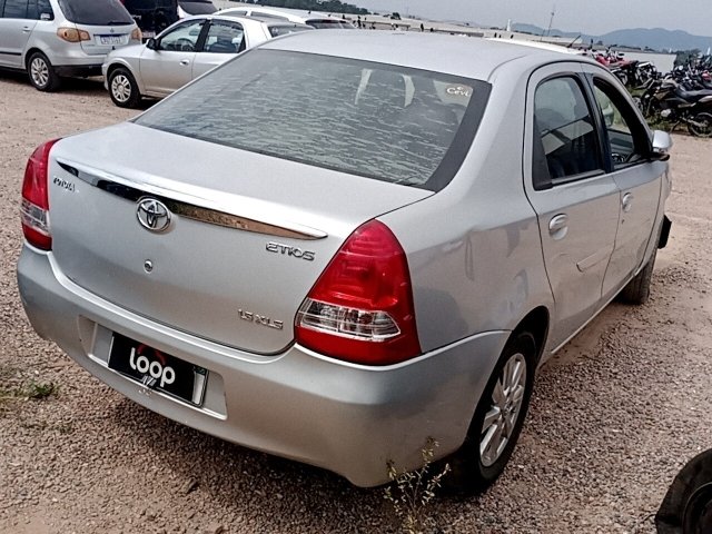 Vehicle_photo_4