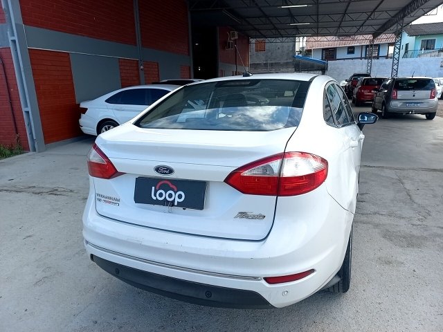 Vehicle_photo_4