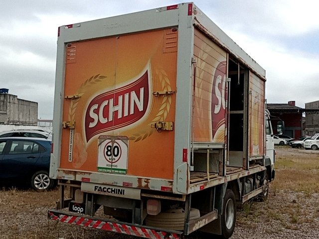 Vehicle_photo_4
