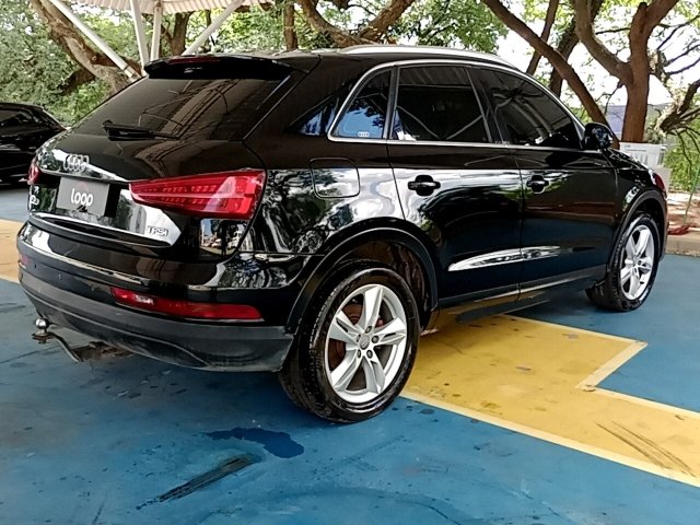 Vehicle_photo_4