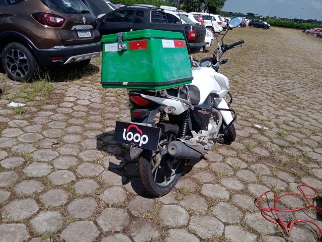Vehicle_photo_4