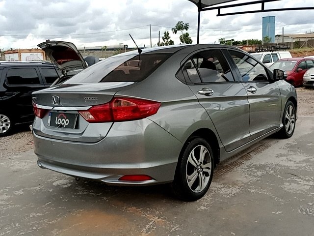 Vehicle_photo_4