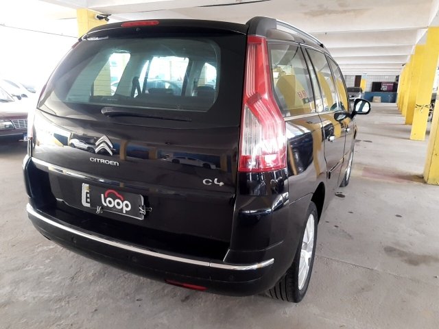 Vehicle_photo_4