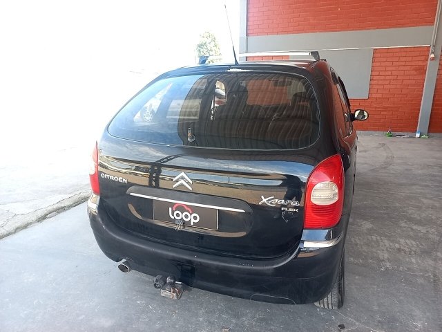 Vehicle_photo_4