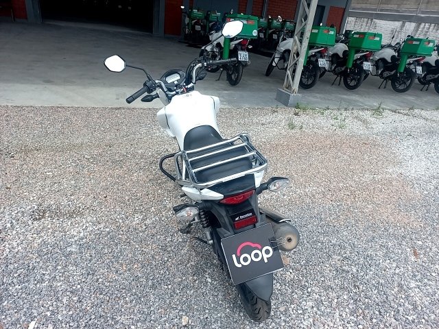 Vehicle_photo_4
