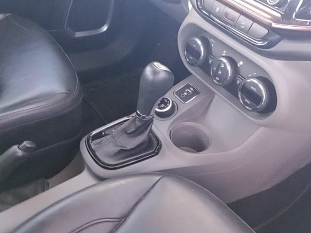 Vehicle_photo_21