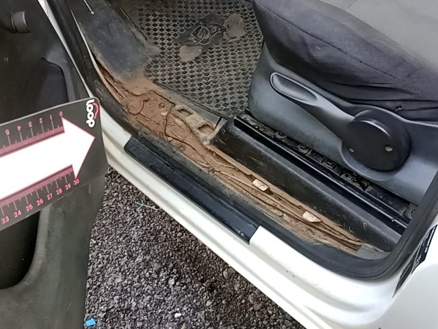 Vehicle_photo_36