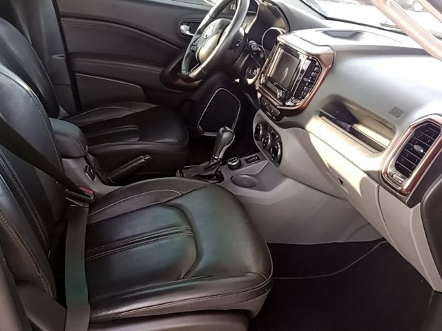 Vehicle_photo_22