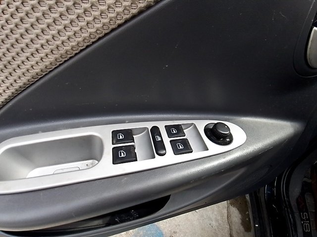 Vehicle_photo_28
